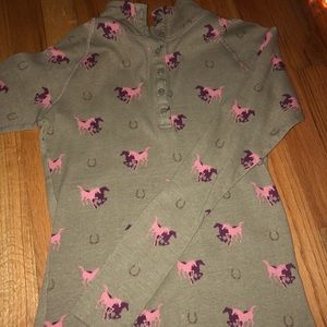 Long sleeve olive green shirt with horses on it